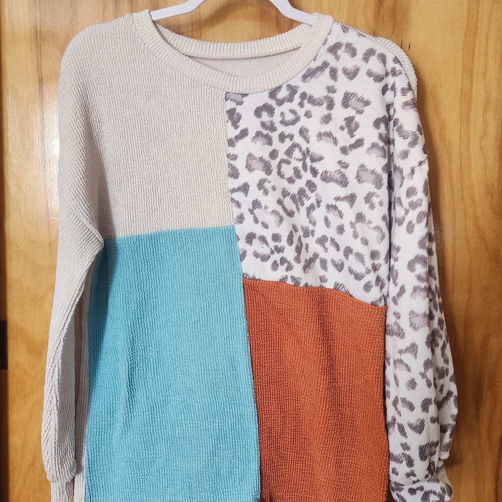Colorblock Leopard Print Sweater
